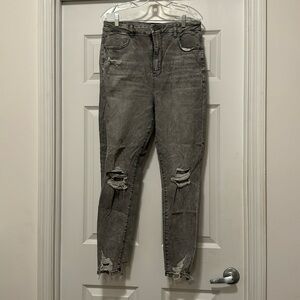 American Eagle Gray AE Ne(X)T Level Ripped Curvy Highest Waist Jegging